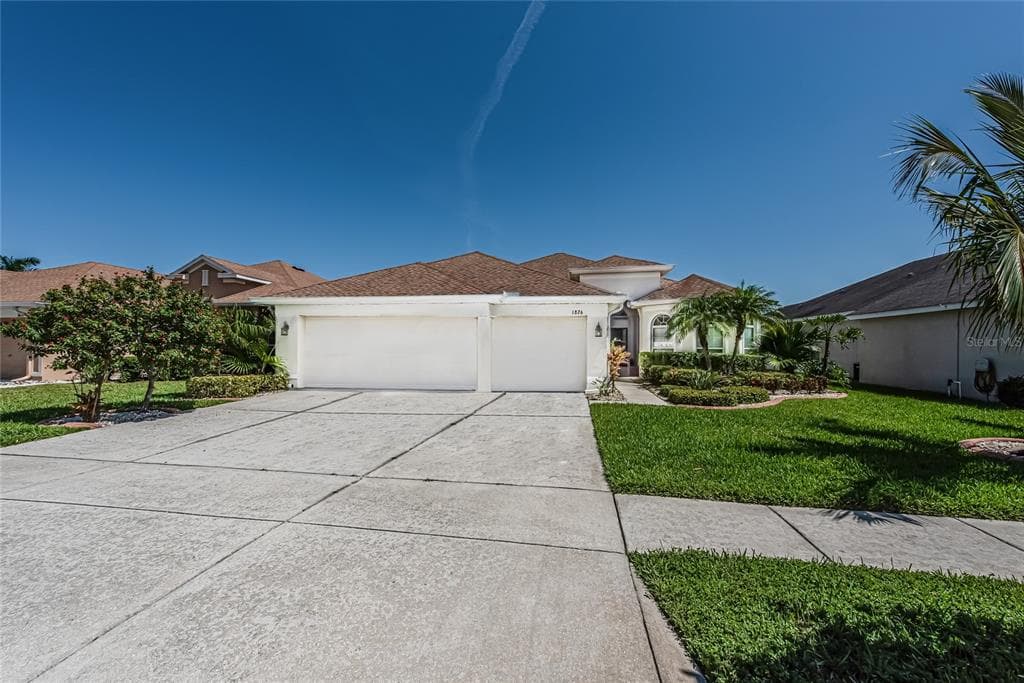 1826 MIRA LAGO CIRCLE RUSKIN, FL 33570