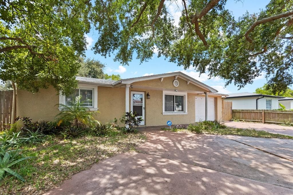 7210 FOX HOLLOW DRIVE PORT RICHEY, FL 34668
