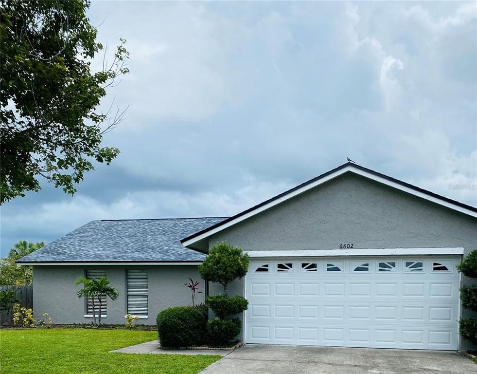6802 LONGPOINTE WAY TAMPA, FL 33615