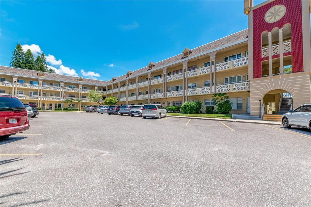 2360 IRISH LANE UNIT 54 CLEARWATER, FL 33763
