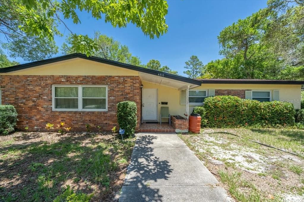 4810 ALCAZAR WAY S ST PETERSBURG, FL 33712