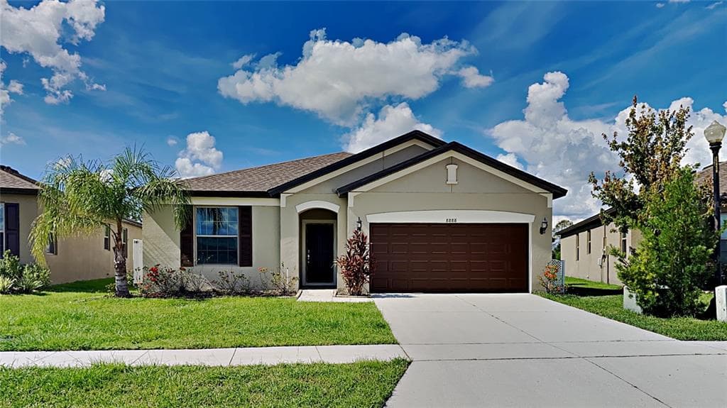 8888 SUNAPEE LOOP POLK CITY, FL 33868