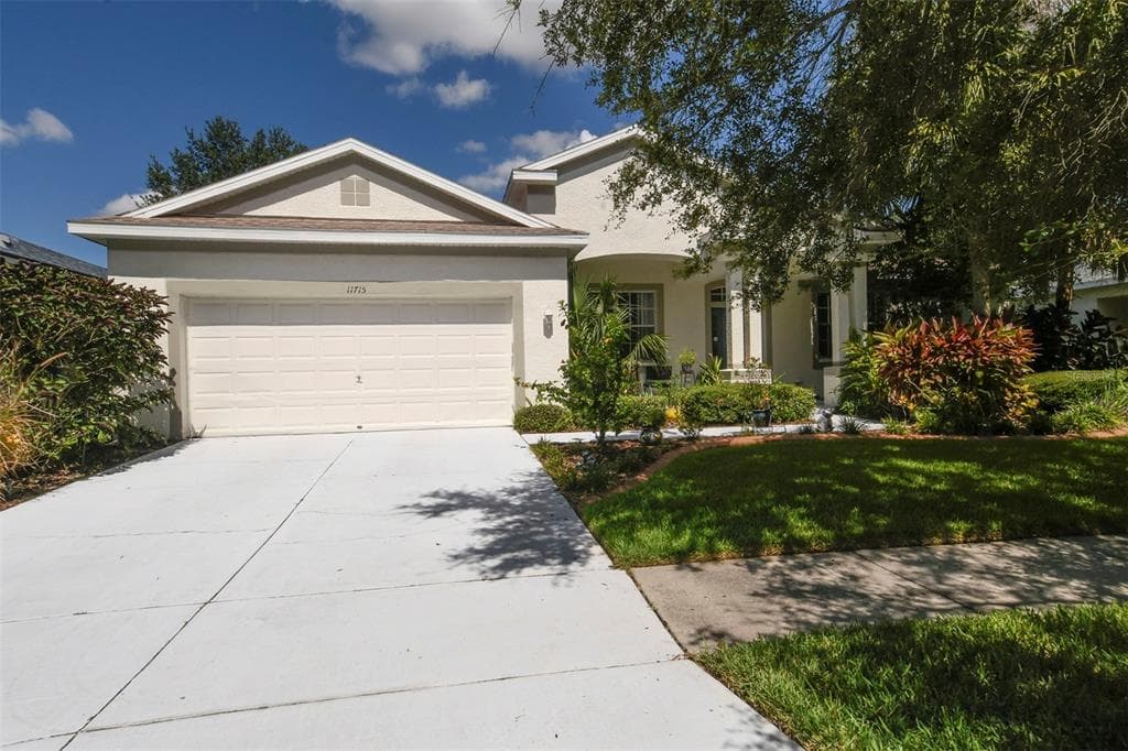 11715 HOLLY CREEK DRIVE RIVERVIEW, FL 33569