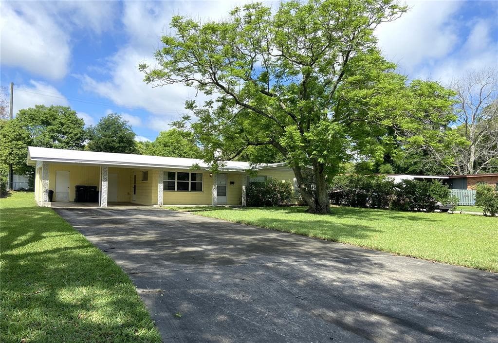 2708 RAEFORD COURT ORLANDO, FL 32806
