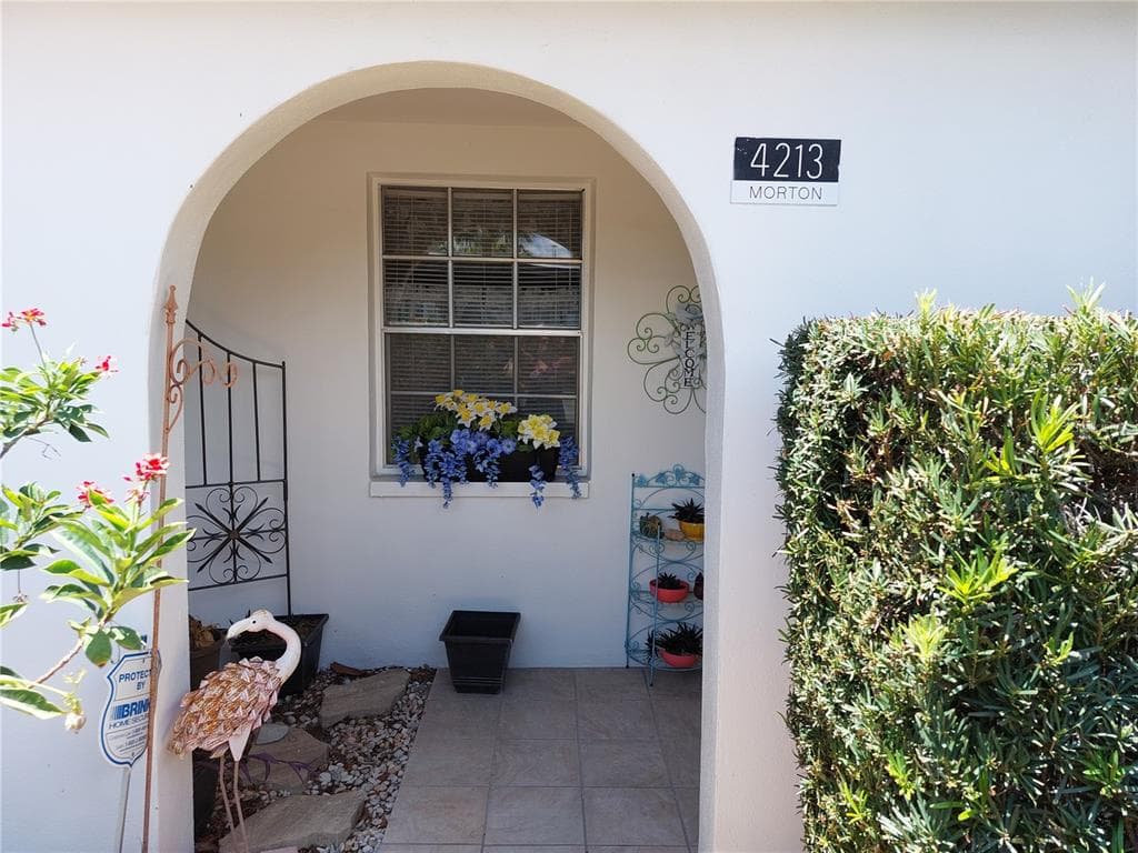 4213 REGAL PLACE UNIT 3 NEW PORT RICHEY, FL 34652