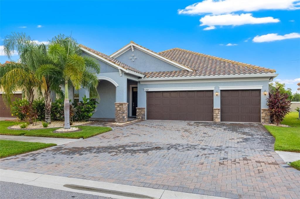 11909 CINNAMON FERN DRIVE RIVERVIEW, FL 33579