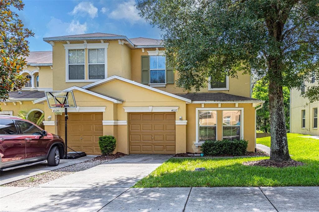 4627 LIMERICK DRIVE TAMPA, FL 33610