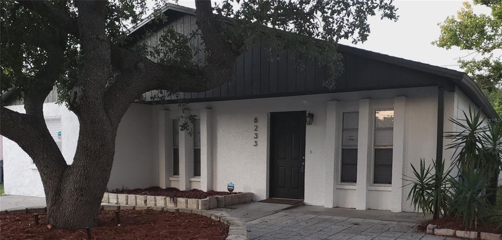 8233 44TH STREET N
