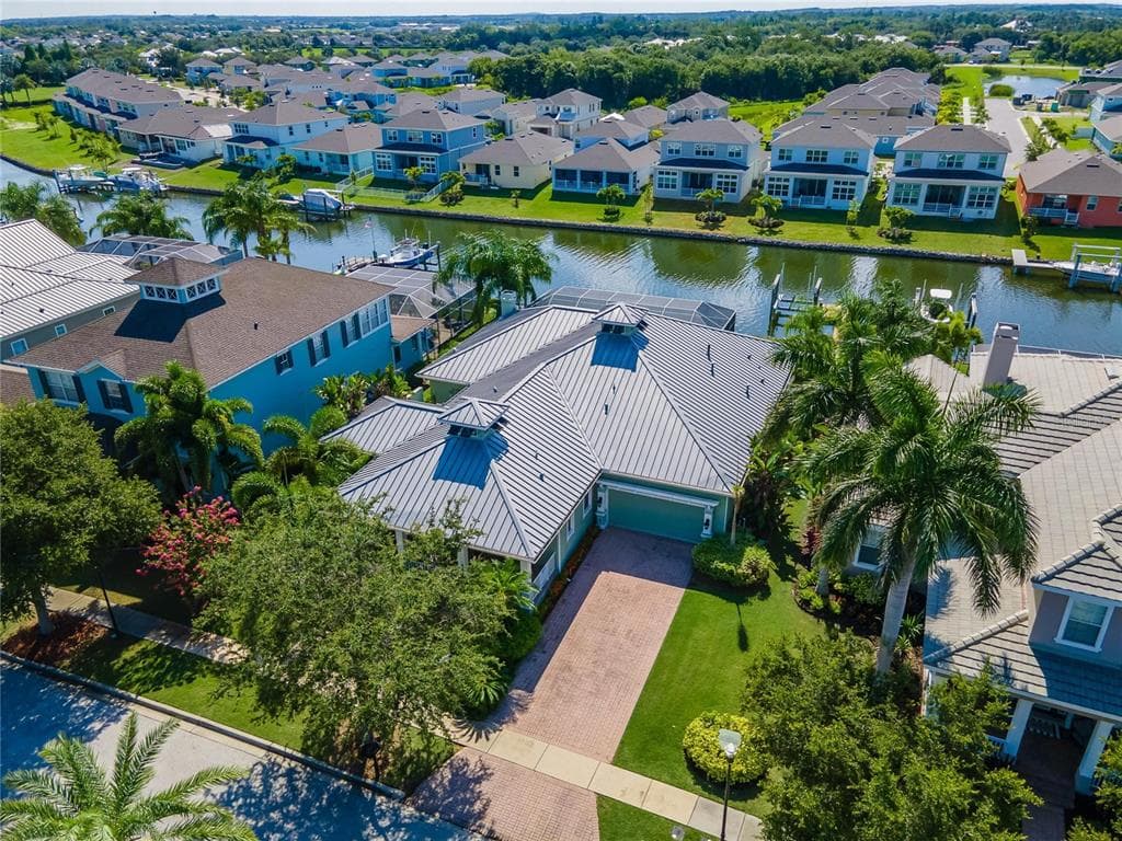5423 MERRITT ISLAND DRIVE APOLLO BEACH, FL 33572