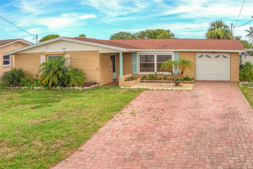 12701 2ND ISLE HUDSON, FL 34667