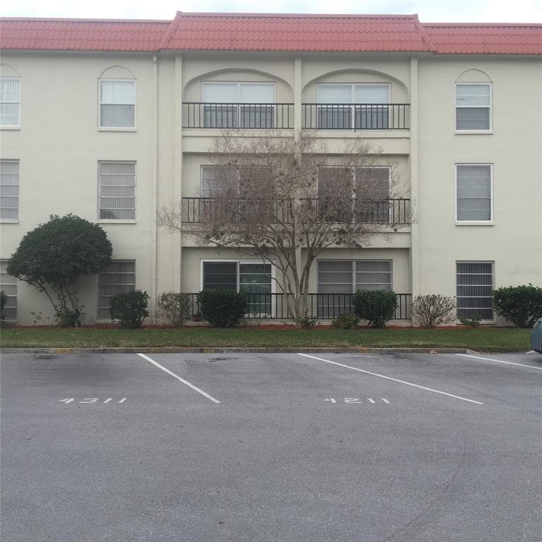 2700 BAYSHORE BOULEVARD UNIT 4103 DUNEDIN, FL 34698