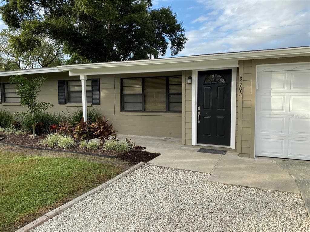 3505 PRICE AVENUE ORLANDO, FL 32806