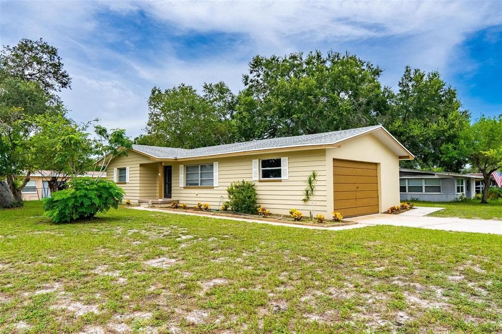 1164 NOLAN DRIVE LARGO, FL 33770