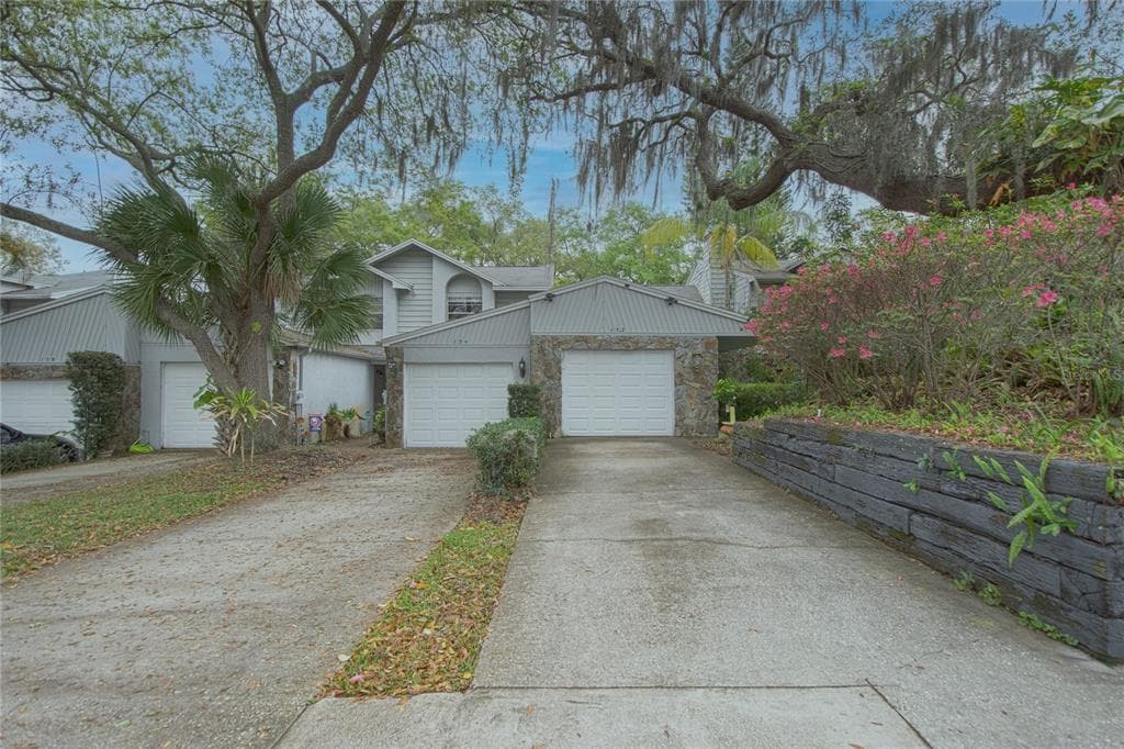 152 SAINT IVES DRIVE PALM HARBOR, FL 34684