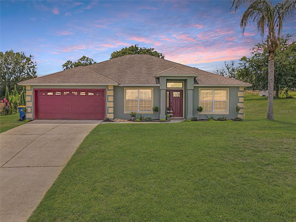 1032 LAKEVIEW OAKS DRIVE MINNEOLA, FL 34715