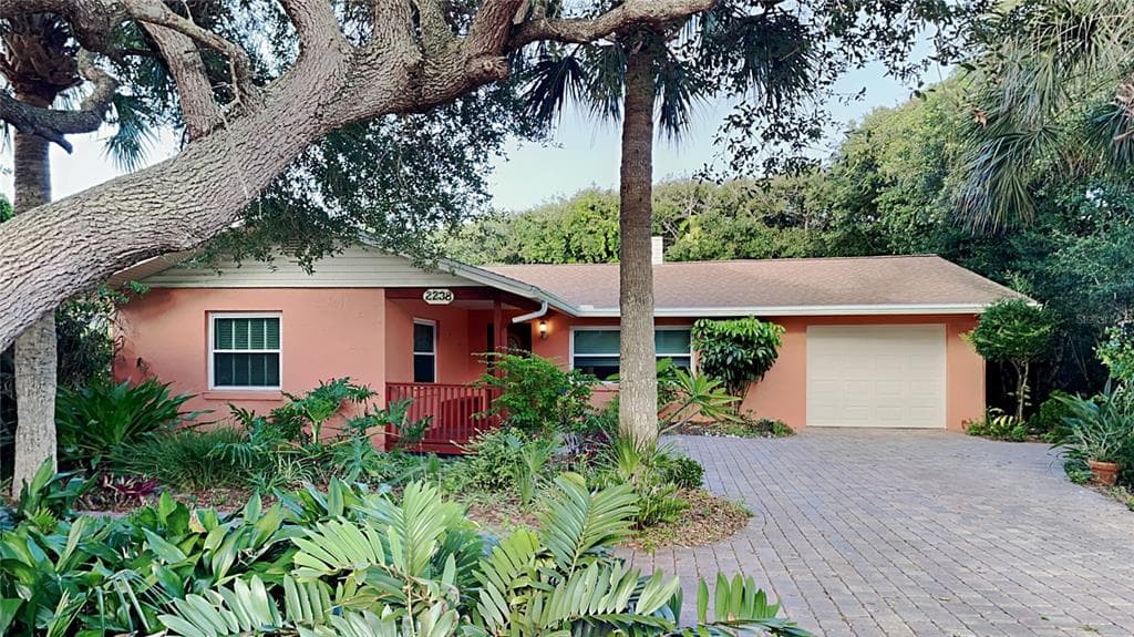 2238 S DAYTONA AVENUE FLAGLER BEACH, FL 32136