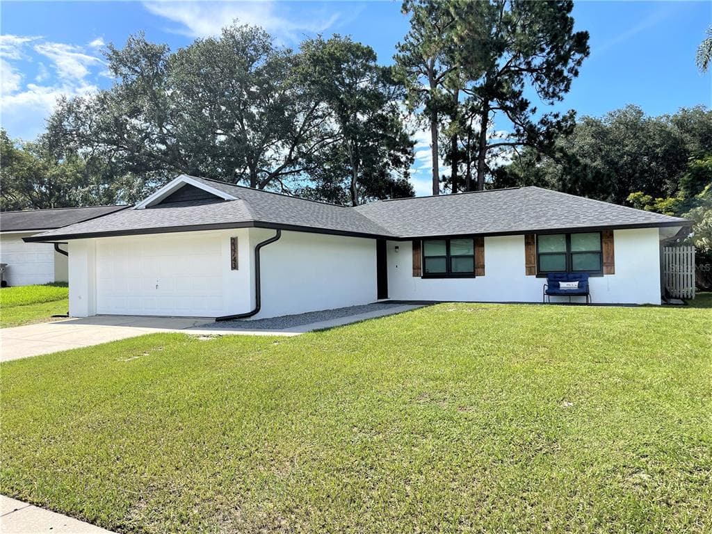 23743 LAKE HILLS DRIVE LUTZ, FL 33559
