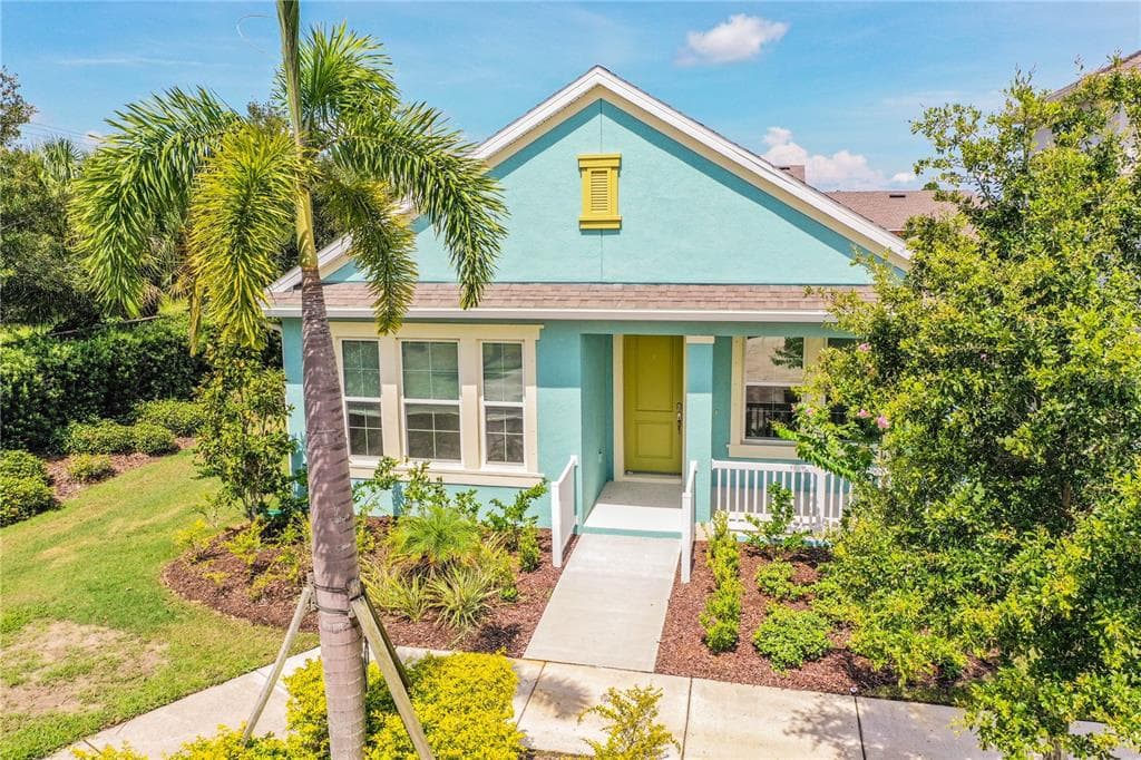 720 WINTERSIDE DRIVE