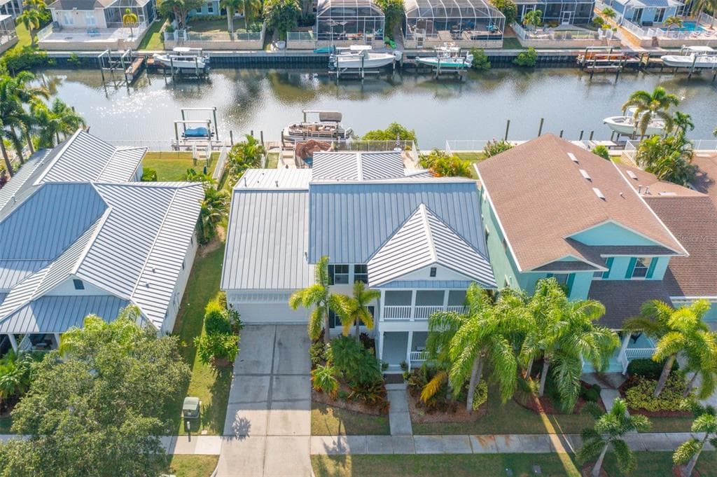 5729 TORTOISE PLACE APOLLO BEACH, FL 33572