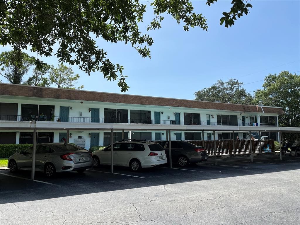 1485 LAKEVIEW ROAD UNIT 5