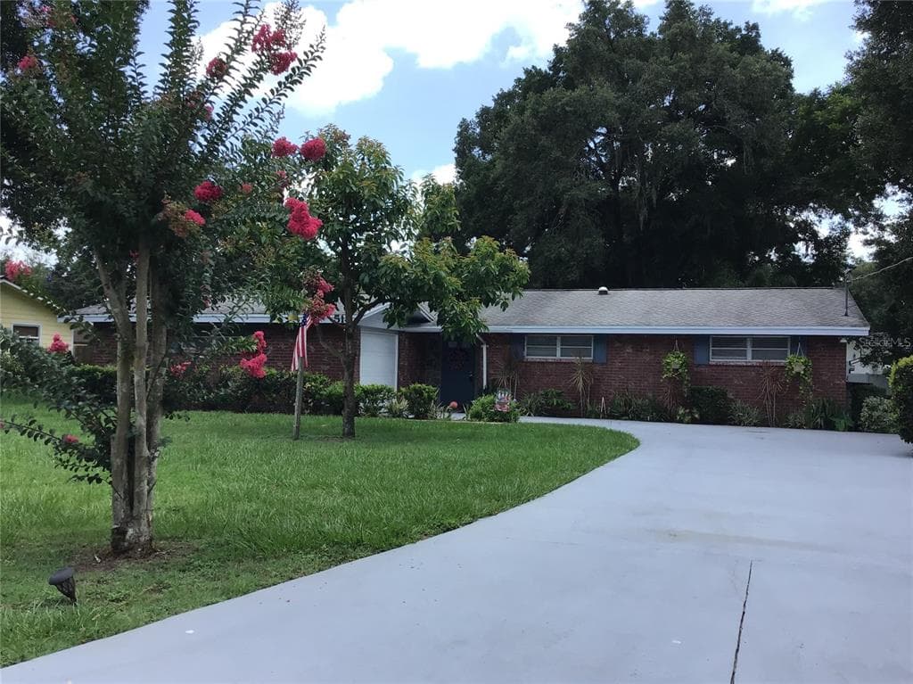 513 ANTHONY DRIVE BRANDON, FL 33511
