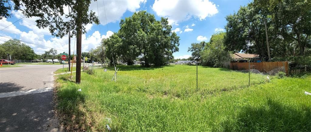 5923 PALM RIVER ROAD TAMPA, FL 33619
