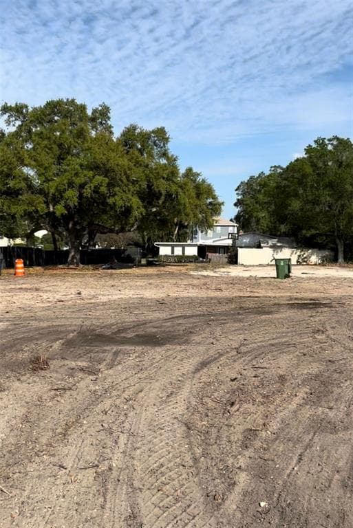 5030 W LONGFELLOW AVENUE TAMPA, FL 33629