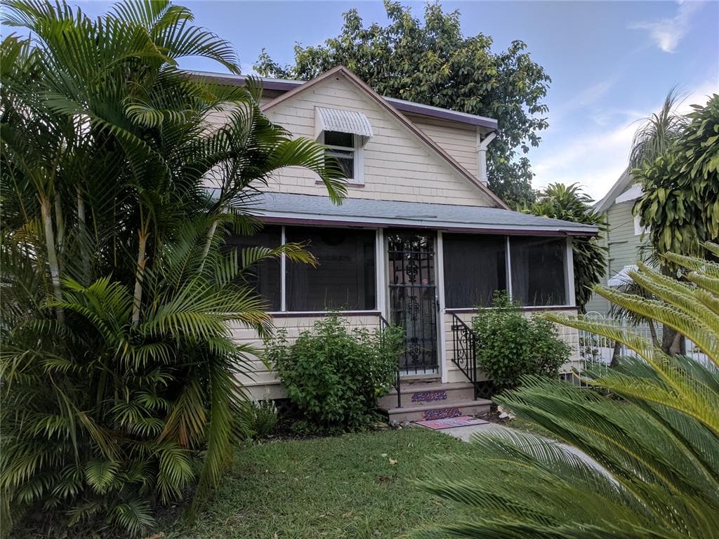 535 KIRKWOOD TERRACE N ST PETERSBURG, FL 33701