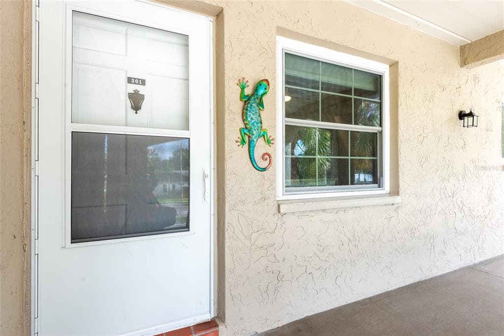920 VIRGINIA STREET UNIT 301 DUNEDIN, FL 34698