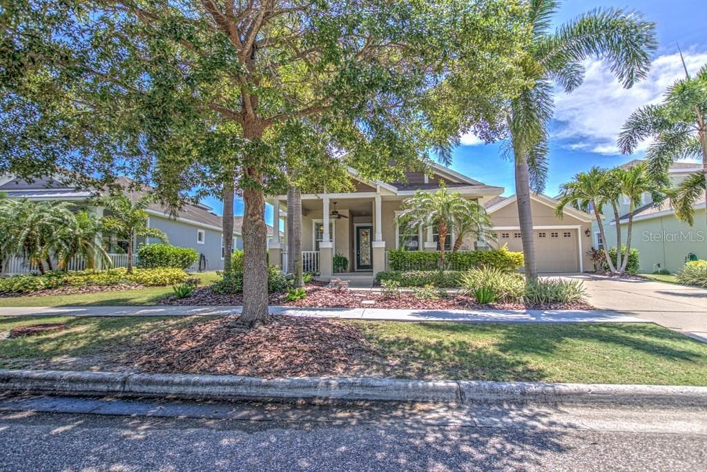 548 MANNS HARBOR DRIVE APOLLO BEACH, FL 33572