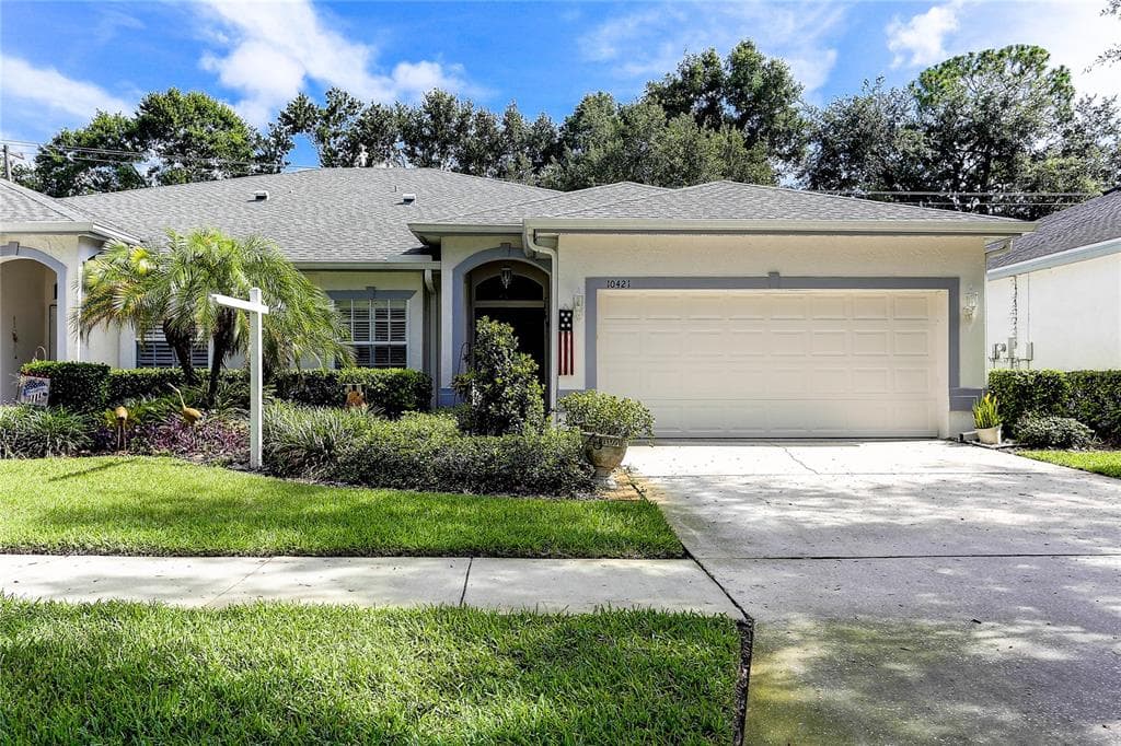 10421 MULLIGAN COURT TAMPA, FL 33647