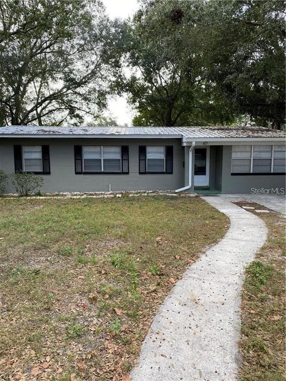 417 EASTWAY DRIVE LAKELAND, FL 33803