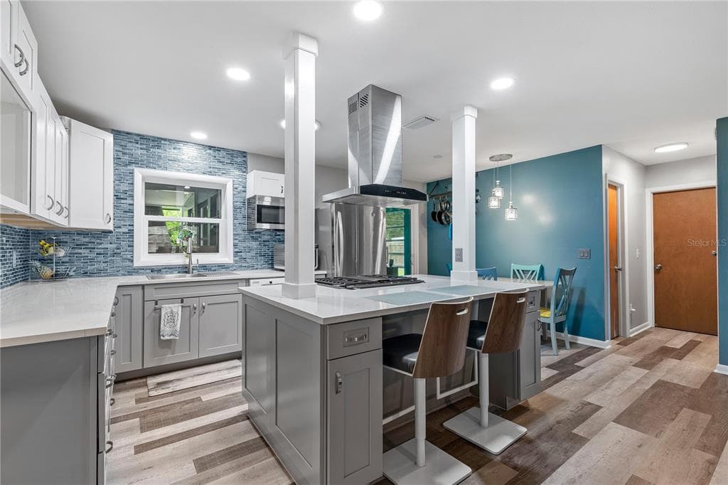 7104 CABANA LANE FORT PIERCE, FL 34951