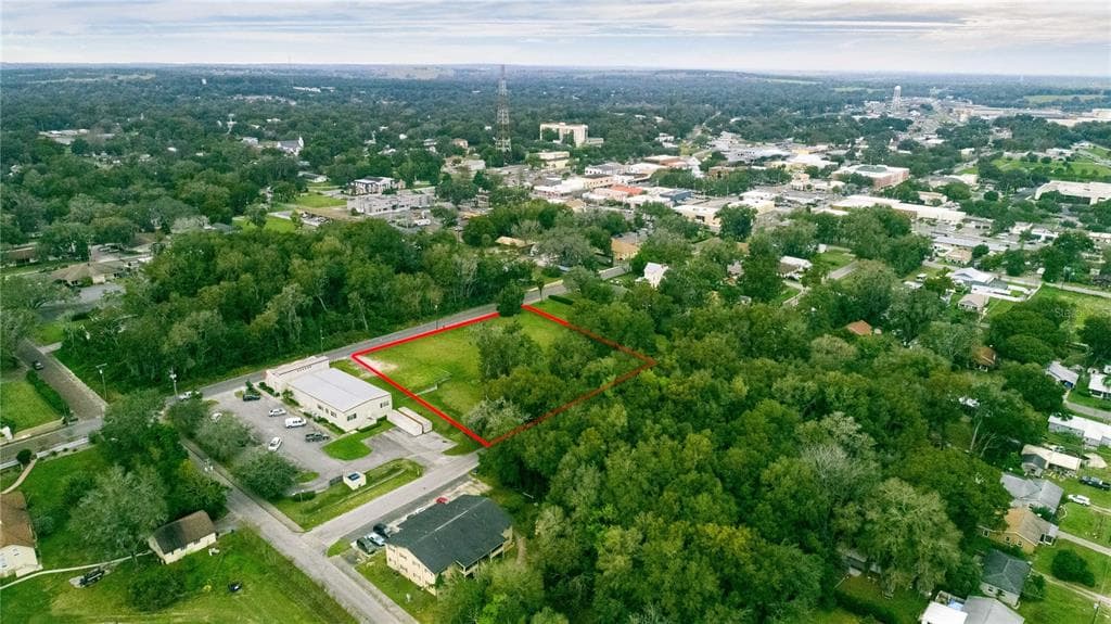 13920 5TH STREET DADE CITY, FL 33525