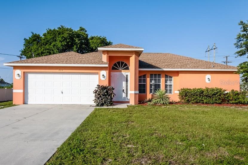 777 ARUNDEL CIRCLE FORT MYERS, FL 33913