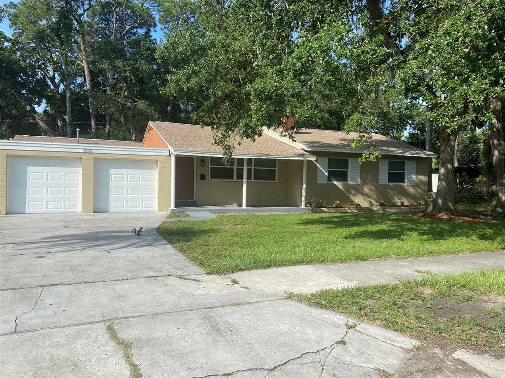 770 27TH AVENUE S ST PETERSBURG, FL 33705