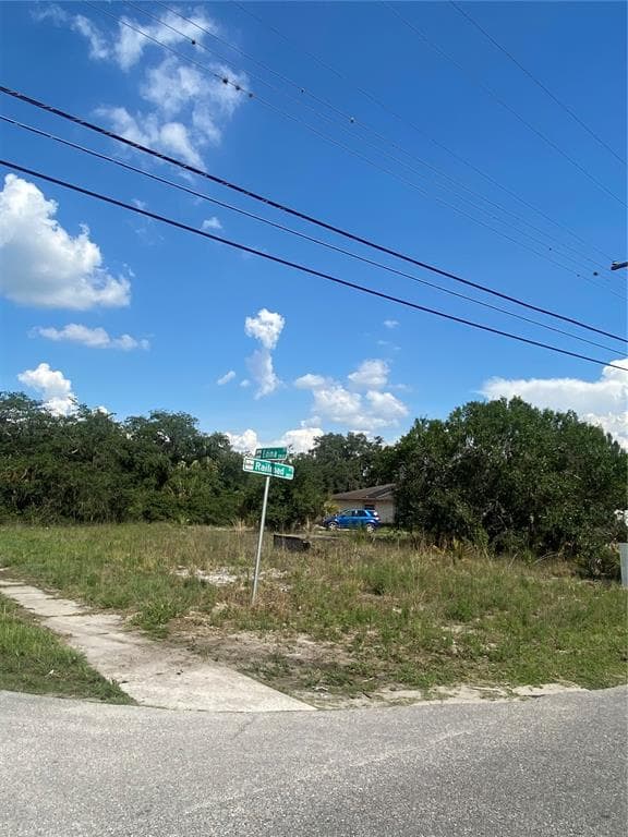 302 RAILROAD STREET N WIMAUMA, FL 33598
