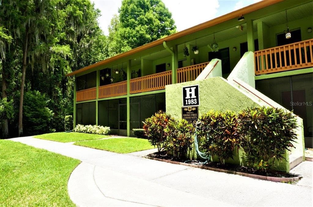 1983 ABRICO DRIVE UNIT H16 LUTZ, FL 33558