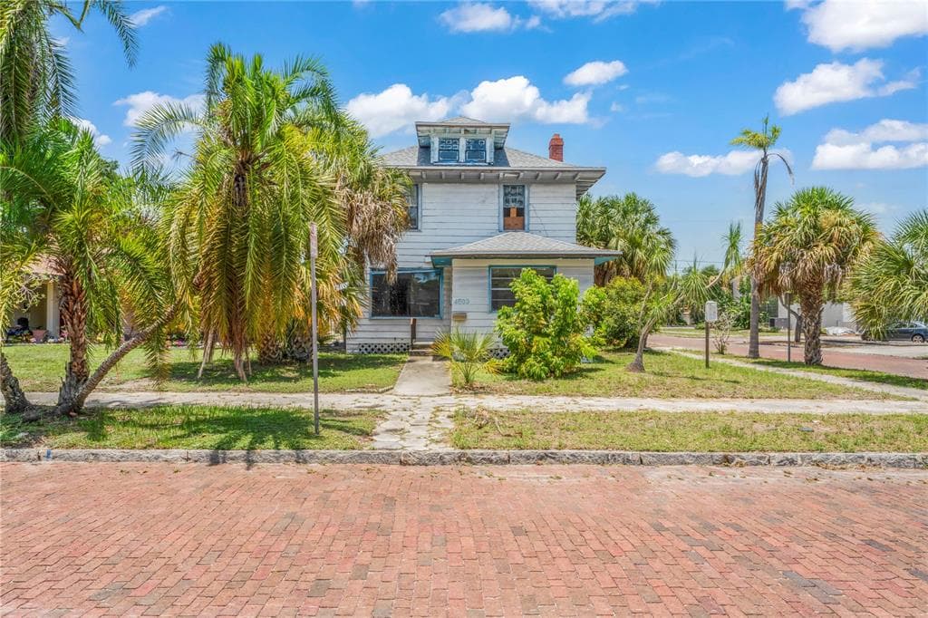 4503 DARTMOUTH AVENUE N ST PETERSBURG, FL 33713