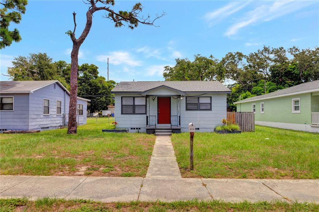 4729 12TH AVENUE S ST PETERSBURG, FL 33711