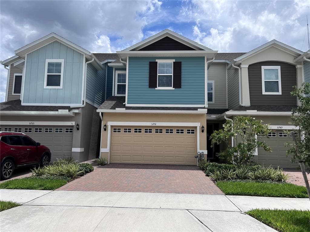 5751 SPOTTED HARRIER WAY LITHIA, FL 33547