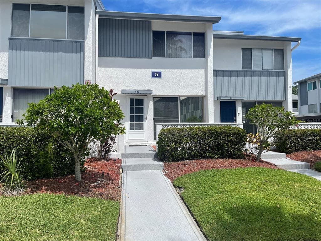 14800 WALSINGHAM ROAD UNIT 502 LARGO, FL 33774