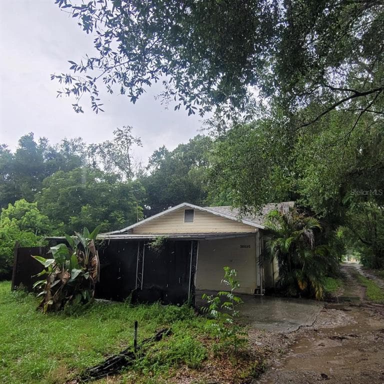 38605 2ND AVENUE ZEPHYRHILLS, FL 33542