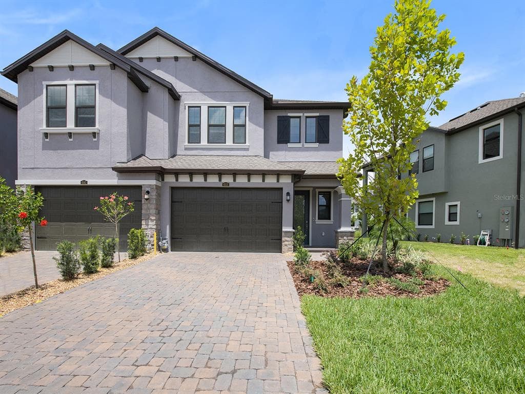 4555 ALMADA LANE WESLEY CHAPEL, FL 33543