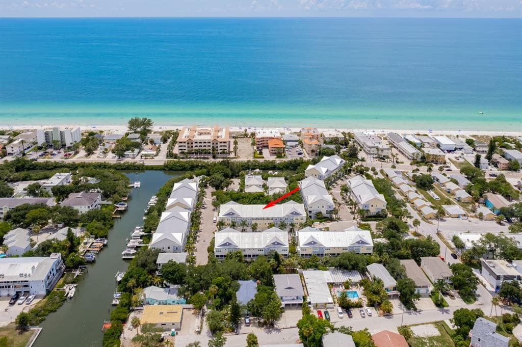 88 THE COVE WAY INDIAN ROCKS BEACH, FL 33785