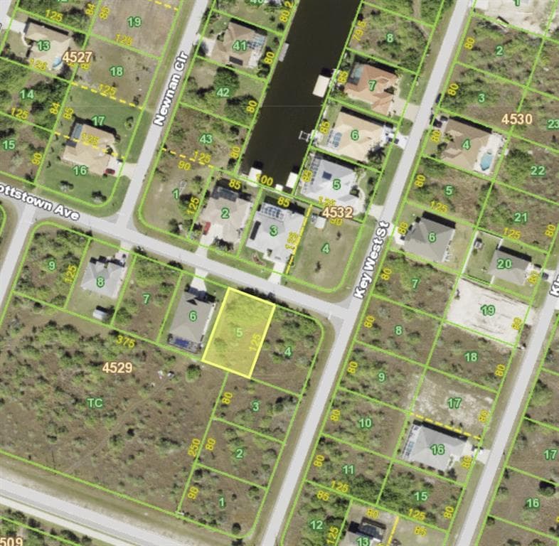 15353 POTTSTOWN AVENUE PORT CHARLOTTE, FL 33981