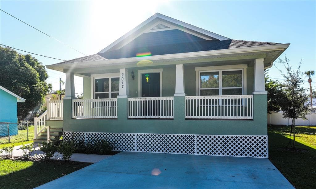 2017 DAVIS STREET TAMPA, FL 33605