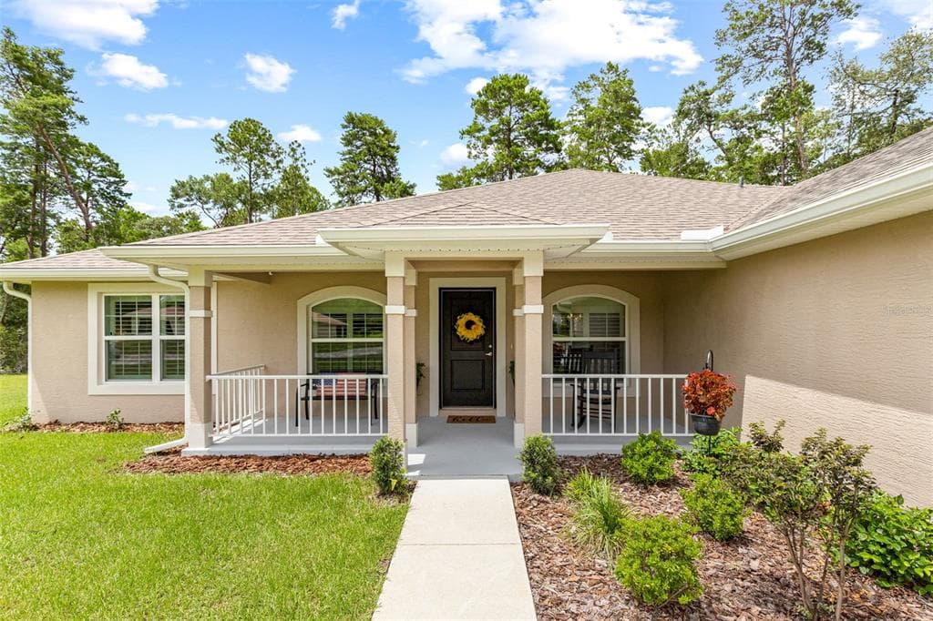 73 BELLS OF IRELAND COURT HOMOSASSA, FL 34446