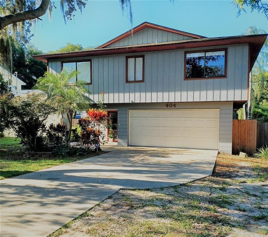 404 7TH STREET N