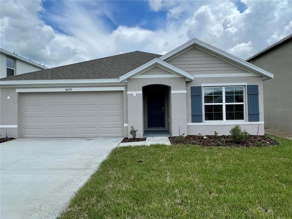 38255 SONNET LANDING AVENUE AVENUE ZEPHYRHILLS, FL 33540
